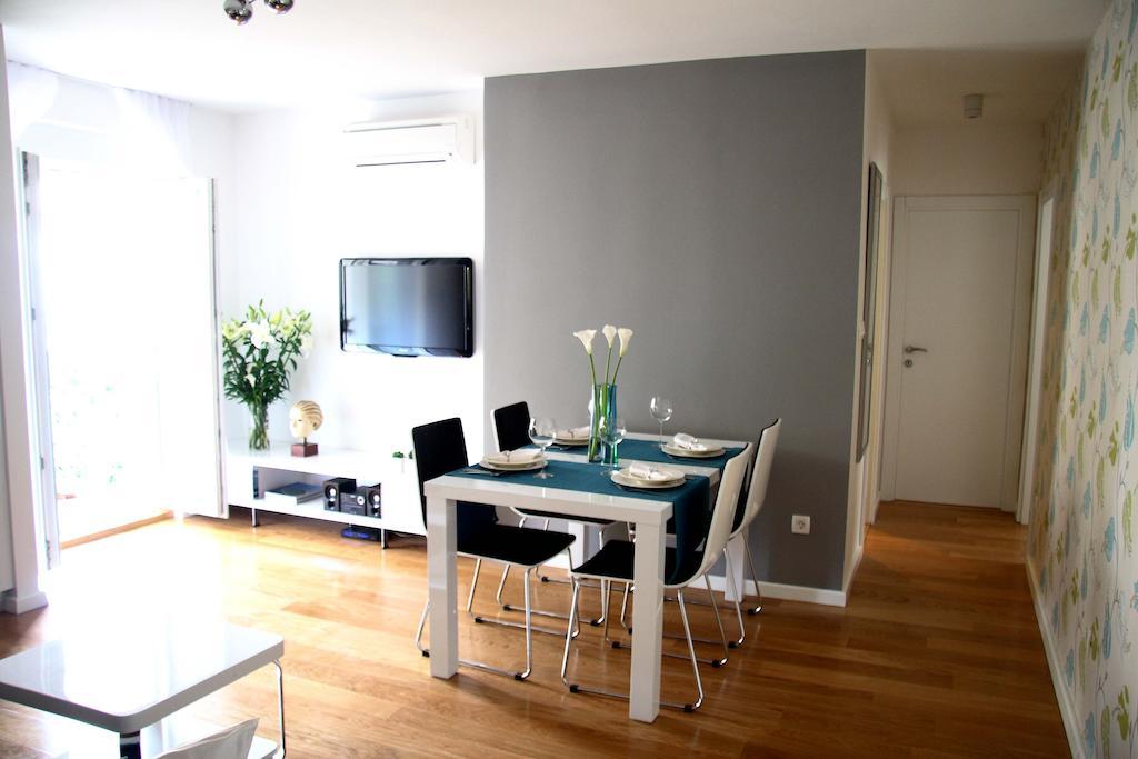 Apartment Akvarel Split Exterior photo